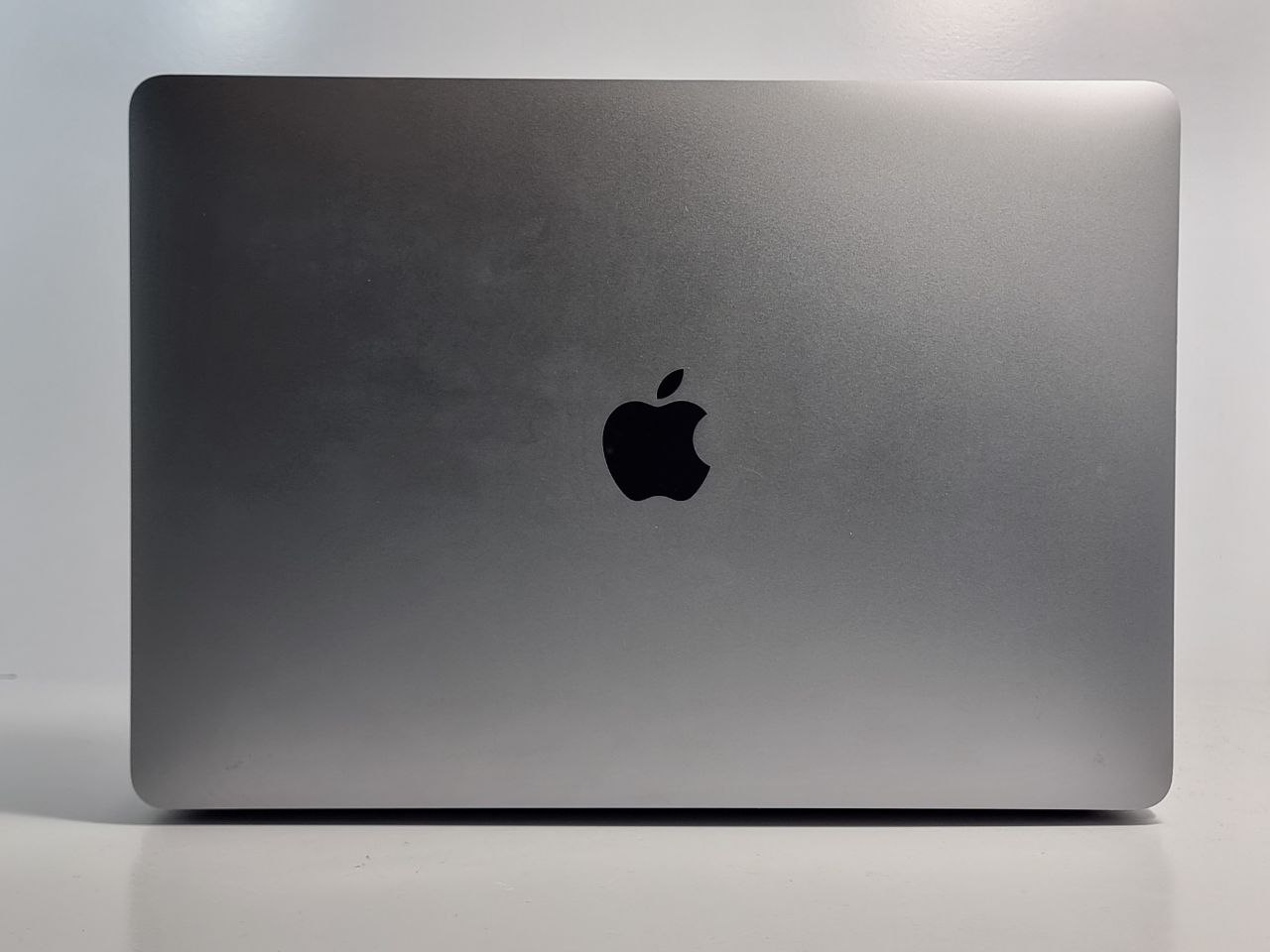 MacBook Pro 13" Touch Bar and Touch ID (Mid 2022) MNEJ3 Space Gray (M2/8Gb/512Gb SSD) (215 циклов) - БУ