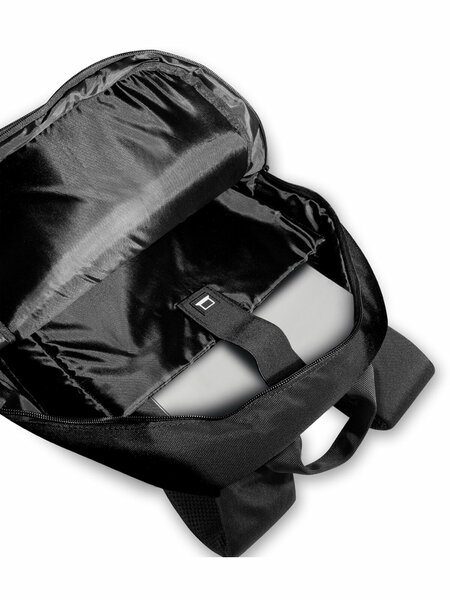 Рюкзак BMW для MacBook 15" Computer Backpack Carbon Tricolor Compact, черная