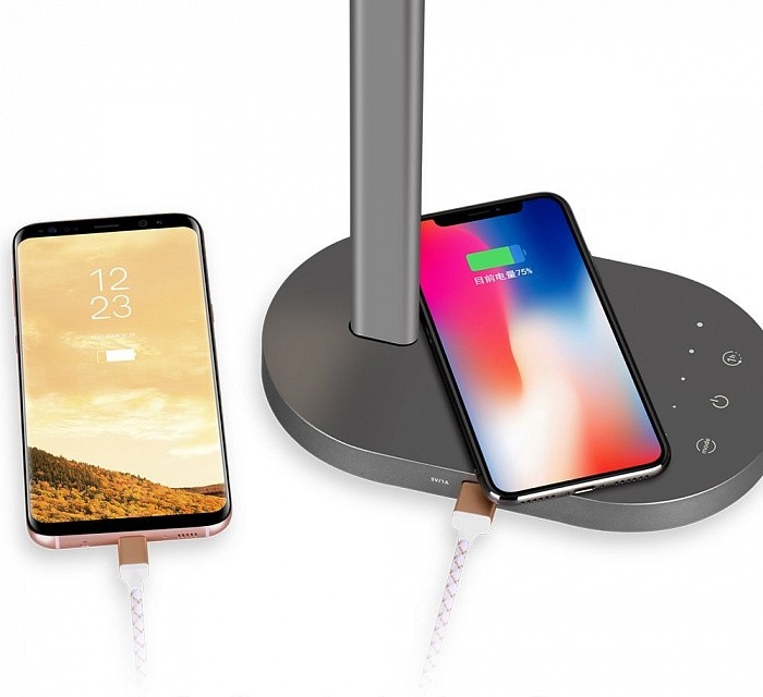 Лампа с беспроводной зарядкой Momax LED Desk Lamp with Wireless Charging Pad (Silver)