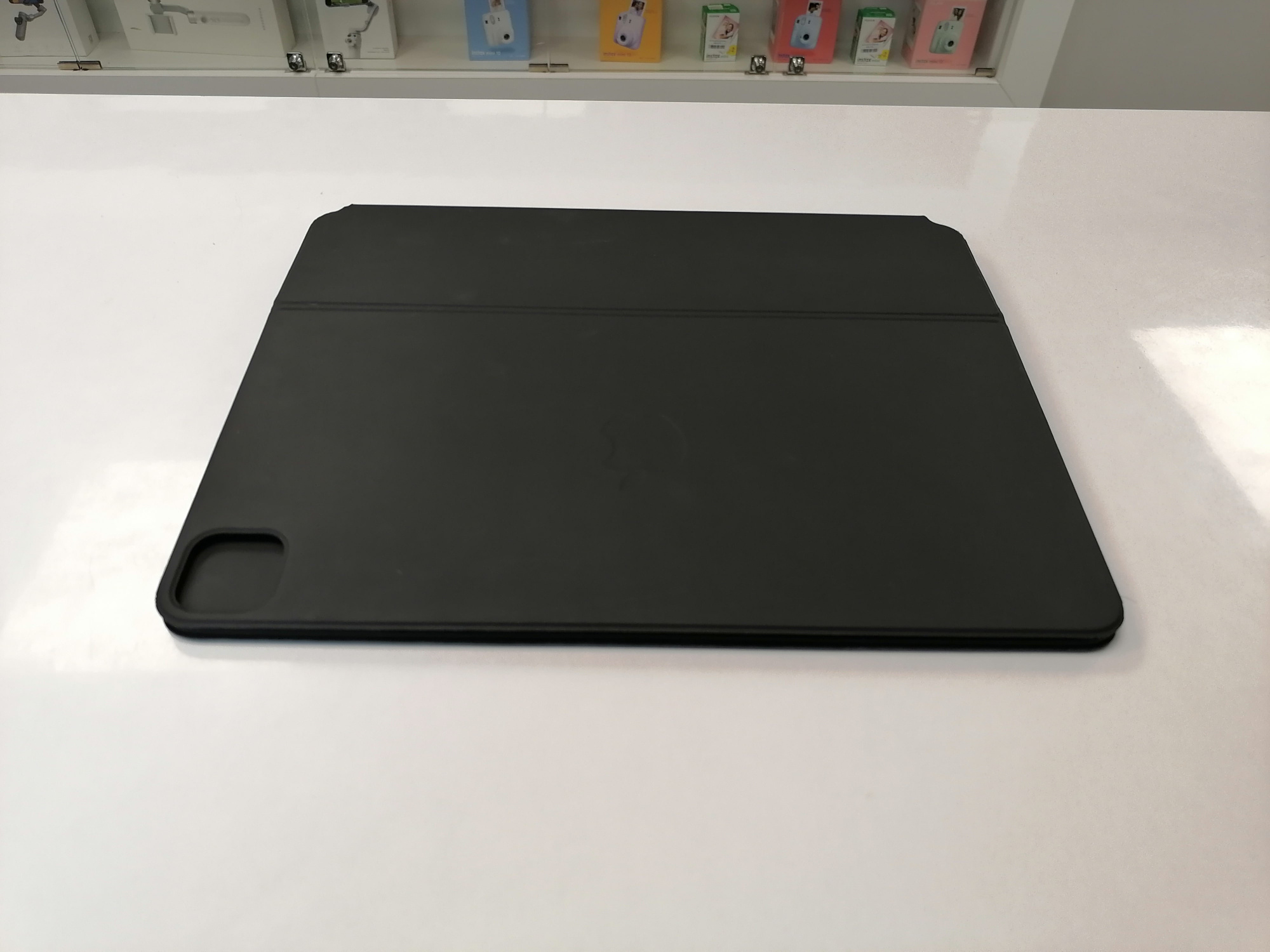 Чехол-клавиатура Magic Keyboard для iPad Pro 12.9 (2018/2020/2021/2022), black - БУ