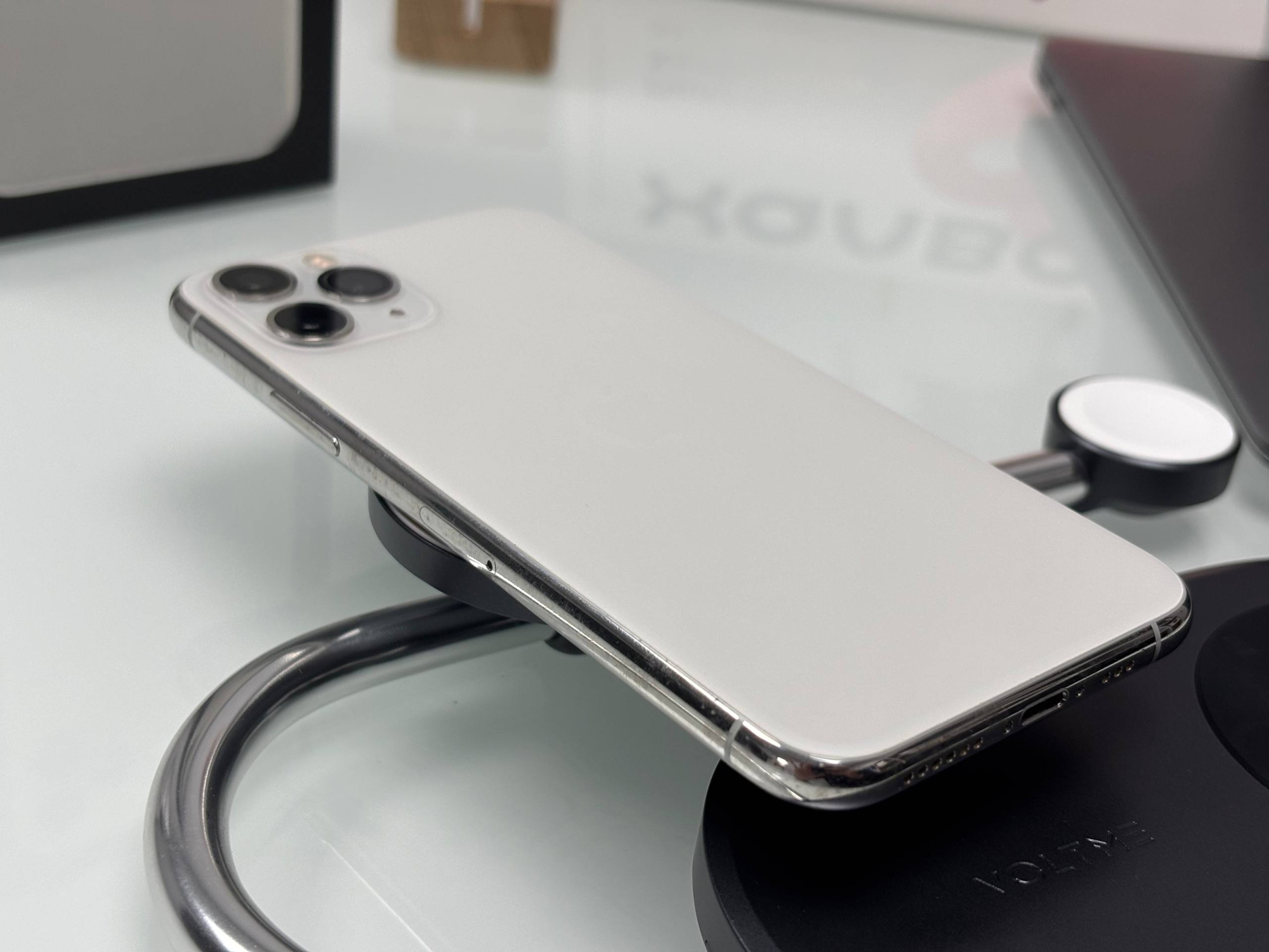 iPhone 11 Pro 64Gb Silver (69%) - Б/У . . +