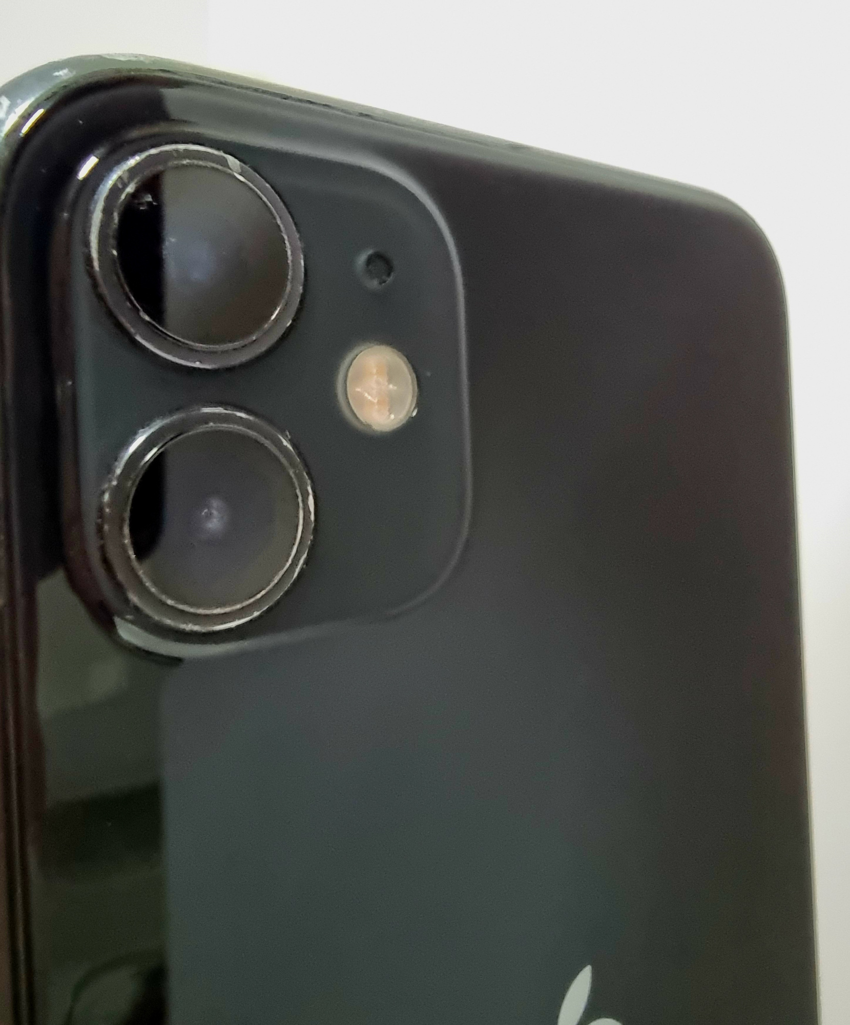 iPhone 11 128Gb Black (76% / Без коробки / Заменён дисплей / Не работает Face ID) RU - Б/У . . + (РАБОЧИЙ)